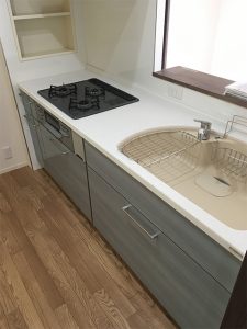 姫路市　LDKリフォーム　システムキッチン 取替 フローリング貼替　施工後
