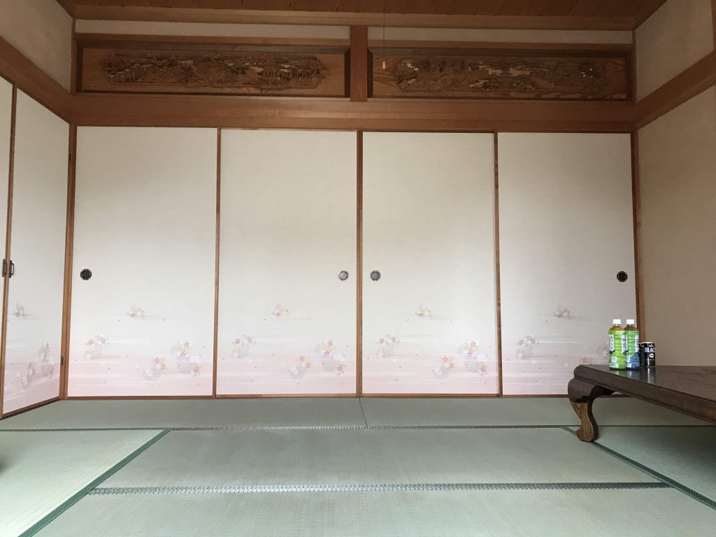 たつの市　襖の貼り替え