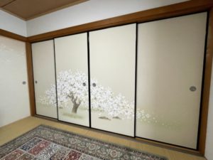 上郡町 襖の貼替え 糸入り襖紙４枚柄