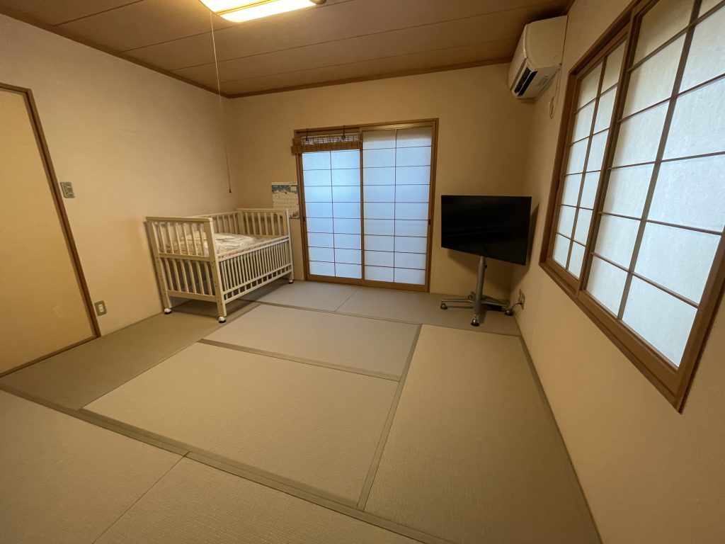 たつの市　ダイケン和紙表　清流カラー灰桜色×畳縁ストリーム灰桜色