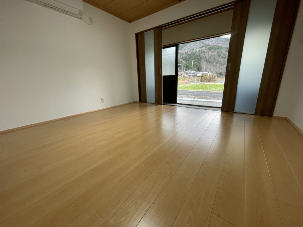 佐用町　倉庫リノベーション　施工後