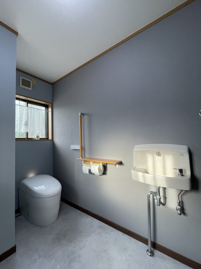 たつの市　トイレリフォーム　TOTO製ネオレスト