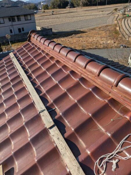 兵庫県たつの市で屋根葺き替えの瓦解体工事、作業だけではない職人の想いをお届け