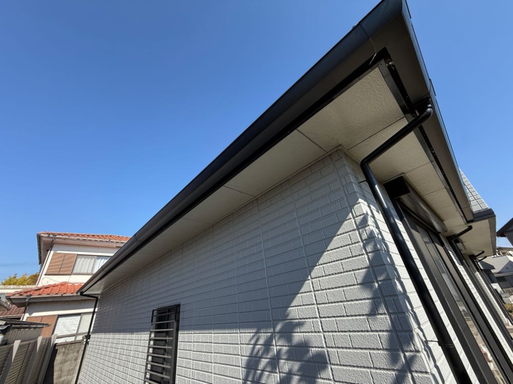 姫路市余部区　角樋　雨樋取替　Panasonic ファインスケアNF-1
