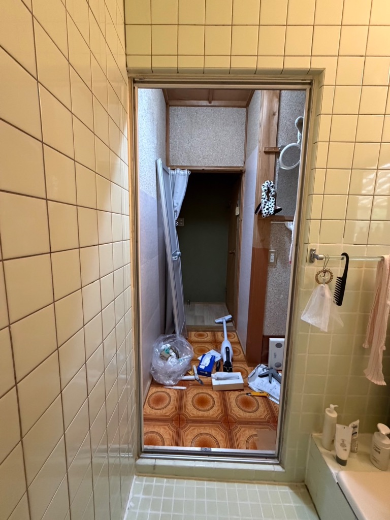 たつの市新宮町の窓・サッシ施工前の様子｜頃安畳商店