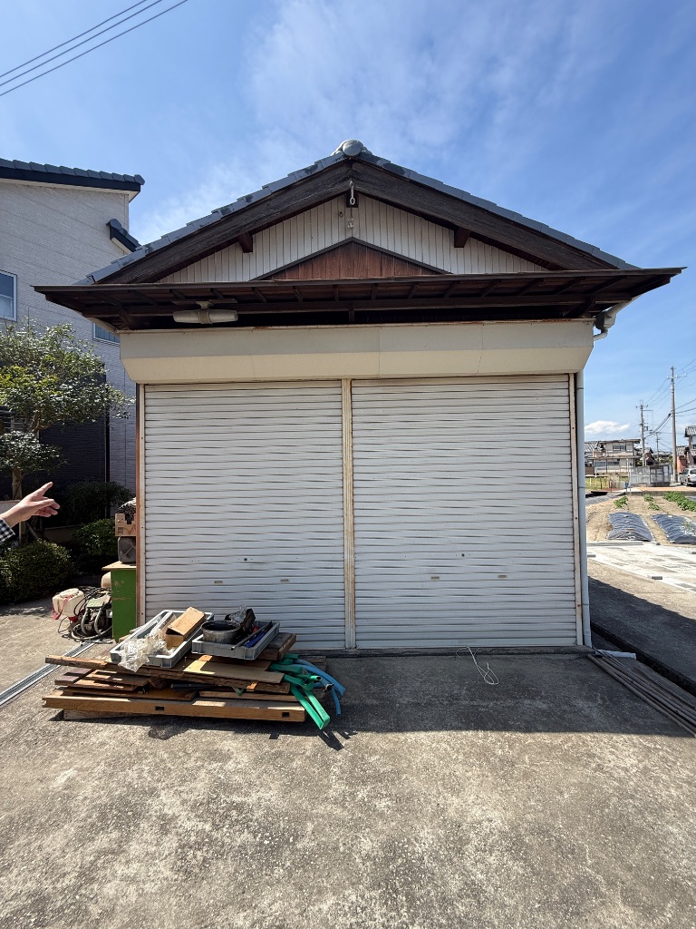 たつの市誉田町の窓・サッシ施工前の様子|頃安畳商店