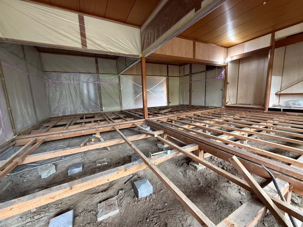 たつの市揖保町の畳施工中の様子3枚目|頃安畳商店